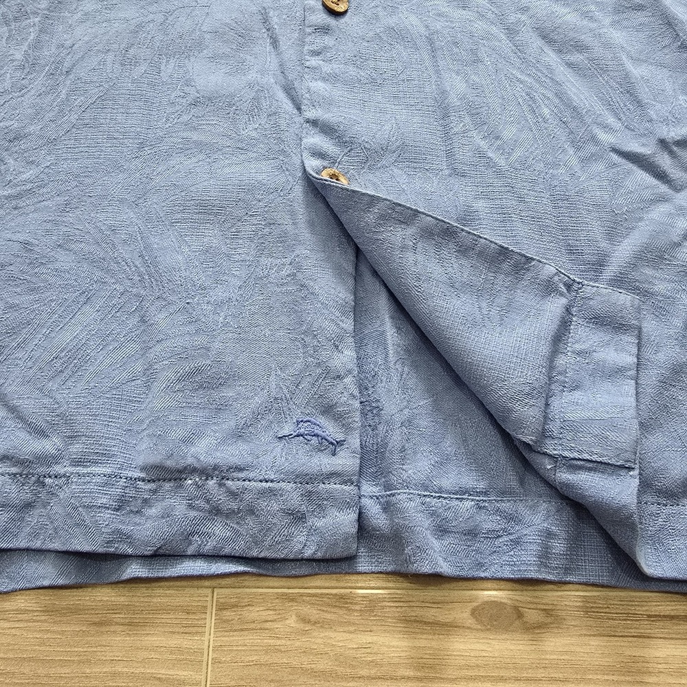 Tommy Bahama Hawaiian Shirt Mens XL Blue Silk Palm Leafs Tropical Resort - Picture 3 of 11